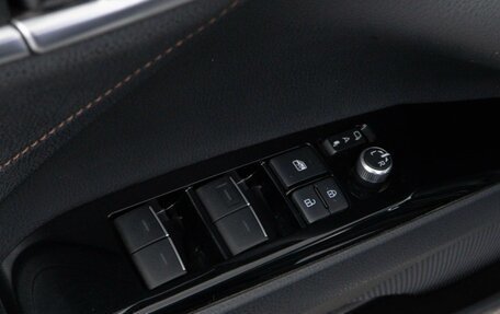 Toyota Camry, 2023 год, 3 498 404 рублей, 14 фотография