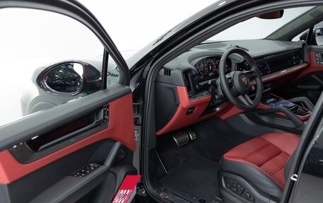 Porsche Cayenne III, 2025 год, 32 990 000 рублей, 7 фотография