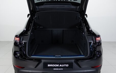 Porsche Cayenne III, 2025 год, 32 990 000 рублей, 32 фотография