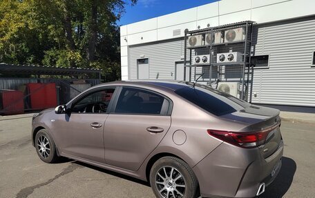 KIA Rio IV, 2020 год, 850 000 рублей, 3 фотография