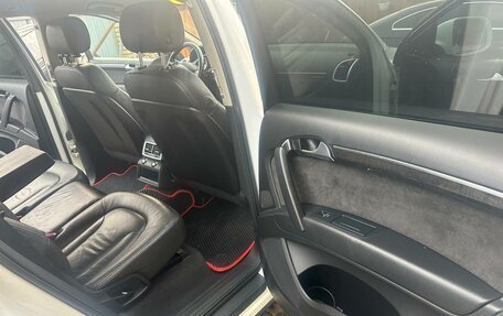 Audi Q7, 2012 год, 2 150 000 рублей, 14 фотография