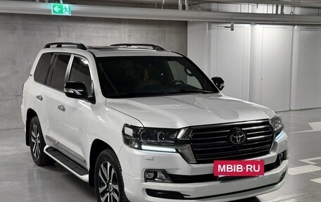 Toyota Land Cruiser 200, 2018 год, 7 500 000 рублей, 5 фотография