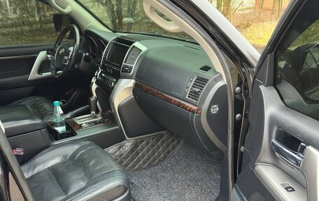 Toyota Land Cruiser 200, 2013 год, 3 150 000 рублей, 10 фотография