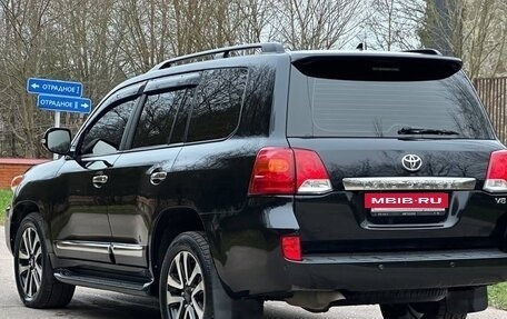 Toyota Land Cruiser 200, 2013 год, 3 150 000 рублей, 6 фотография