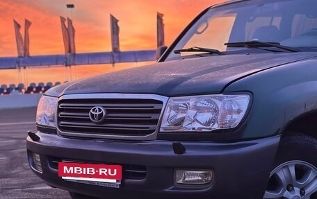 Toyota Land Cruiser 100 рестайлинг 2, 1999 год, 1 500 000 рублей, 4 фотография