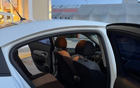 Chevrolet Cruze II, 2012 год, 790 000 рублей, 7 фотография