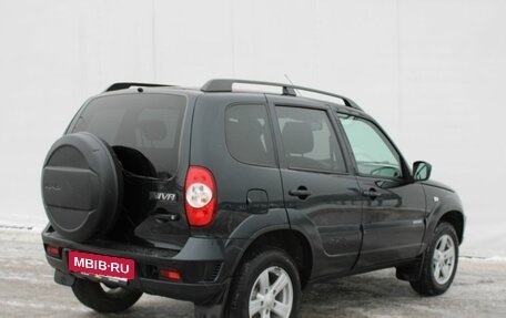 Chevrolet Niva I рестайлинг, 2018 год, 900 000 рублей, 8 фотография