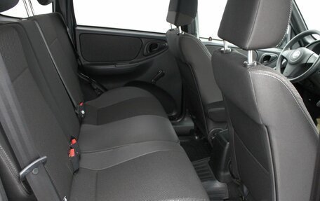 Chevrolet Niva I рестайлинг, 2018 год, 900 000 рублей, 14 фотография