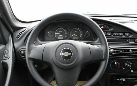 Chevrolet Niva I рестайлинг, 2018 год, 900 000 рублей, 17 фотография