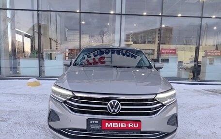 Volkswagen Polo VI (EU Market), 2020 год, 1 612 000 рублей, 2 фотография