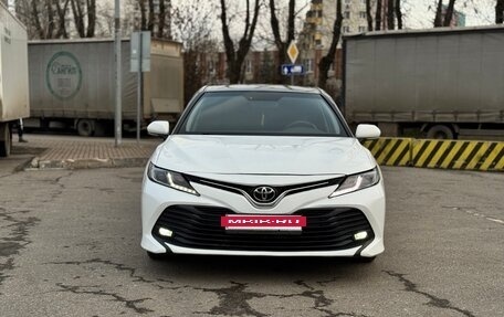 Toyota Camry, 2020 год, 1 675 000 рублей, 10 фотография