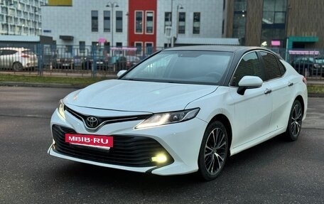 Toyota Camry, 2020 год, 1 675 000 рублей, 32 фотография