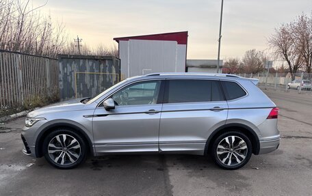 Volkswagen Tiguan II, 2021 год, 4 400 000 рублей, 7 фотография