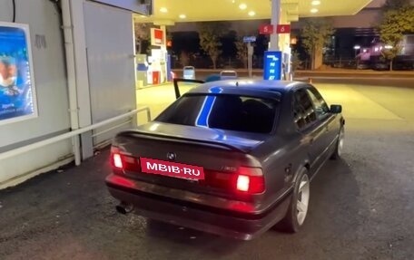 BMW 5 серия, 1990 год, 250 000 рублей, 4 фотография