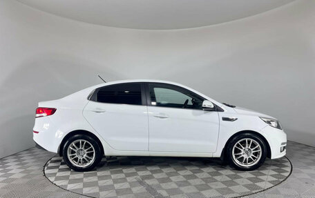 KIA Rio III рестайлинг, 2017 год, 966 000 рублей, 4 фотография