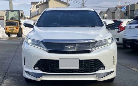Toyota Harrier, 2020 год, 2 449 000 рублей, 2 фотография