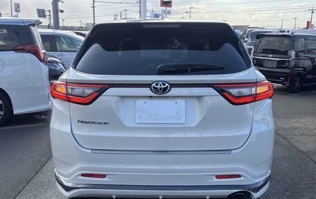 Toyota Harrier, 2020 год, 2 449 000 рублей, 5 фотография