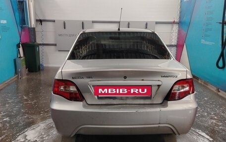 Daewoo Nexia I рестайлинг, 2010 год, 100 000 рублей, 4 фотография