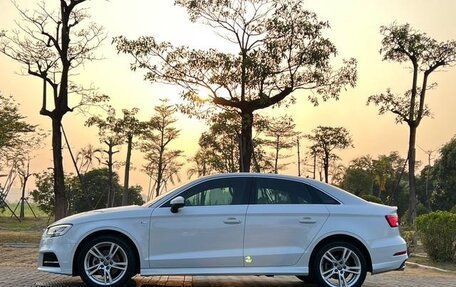 Audi A3, 2020 год, 2 000 000 рублей, 5 фотография