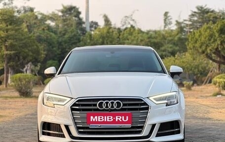 Audi A3, 2020 год, 2 000 000 рублей, 2 фотография