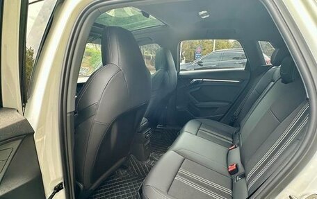 Audi A3, 2022 год, 2 100 000 рублей, 10 фотография