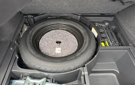 Lexus RX IV рестайлинг, 2025 год, 7 200 000 рублей, 11 фотография