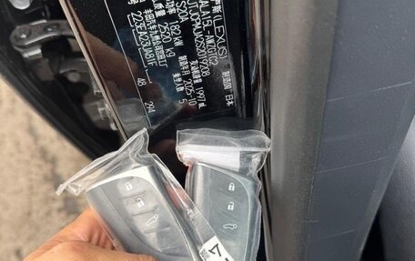 Lexus RX IV рестайлинг, 2025 год, 7 200 000 рублей, 14 фотография