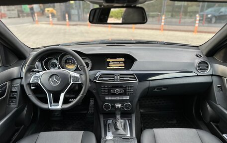 Mercedes-Benz C-Класс, 2011 год, 1 400 000 рублей, 9 фотография