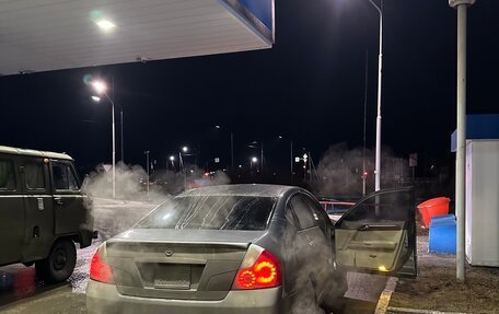 Nissan Fuga I, 2005 год, 1 000 000 рублей, 8 фотография