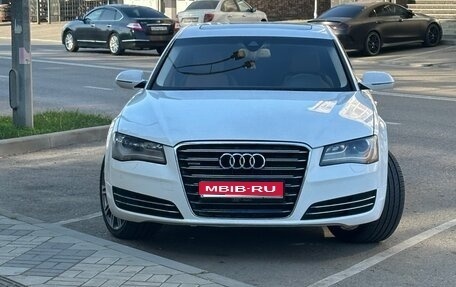 Audi A8, 2011 год, 1 600 000 рублей, 1 фотография