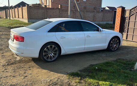 Audi A8, 2011 год, 1 600 000 рублей, 12 фотография