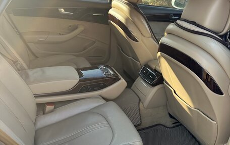 Audi A8, 2011 год, 1 600 000 рублей, 10 фотография