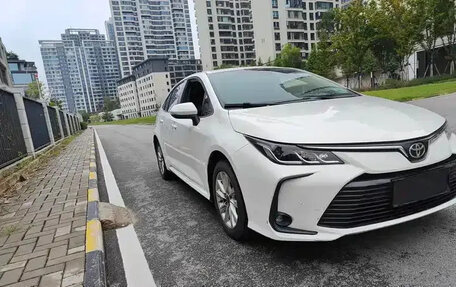 Toyota Corolla, 2021 год, 1 062 777 рублей, 2 фотография