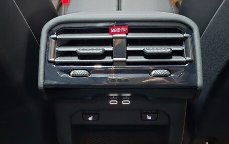 BMW 5 серия, 2025 год, 7 660 000 рублей, 13 фотография