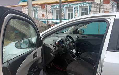 Chevrolet Aveo III, 2013 год, 550 000 рублей, 6 фотография