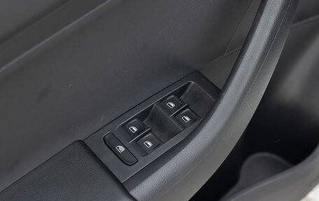 Skoda Rapid I, 2014 год, 1 075 000 рублей, 15 фотография