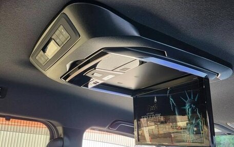 Toyota Voxy III, 2021 год, 2 249 069 рублей, 16 фотография