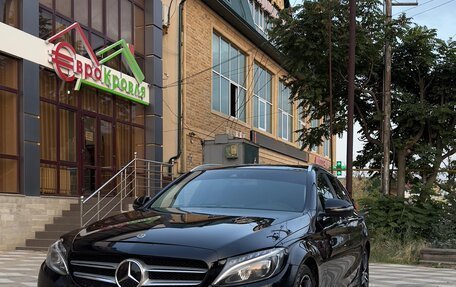 Mercedes-Benz C-Класс, 2018 год, 2 250 000 рублей, 13 фотография