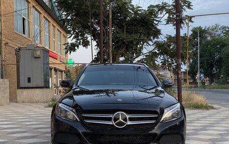 Mercedes-Benz C-Класс, 2018 год, 2 250 000 рублей, 16 фотография