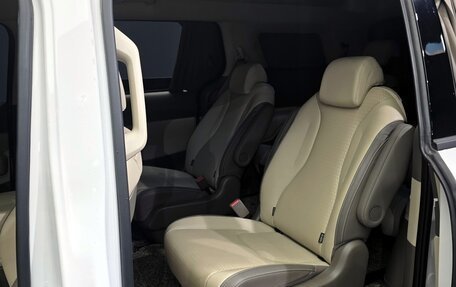 KIA Carnival, 2024 год, 5 400 000 рублей, 14 фотография