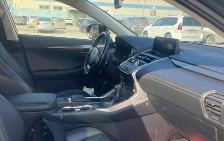 Lexus NX I, 2018 год, 3 650 000 рублей, 8 фотография