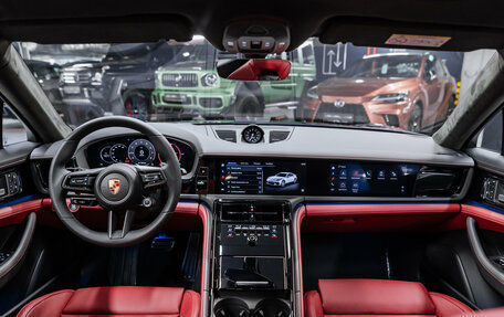 Porsche Panamera, 2025 год, 26 900 000 рублей, 2 фотография