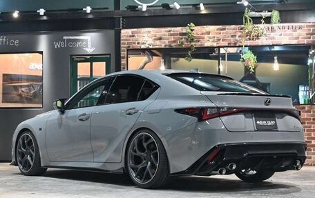 Lexus IS III, 2023 год, 10 300 000 рублей, 5 фотография