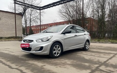 Hyundai Solaris II рестайлинг, 2011 год, 850 000 рублей, 1 фотография