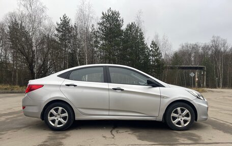 Hyundai Solaris II рестайлинг, 2011 год, 850 000 рублей, 9 фотография