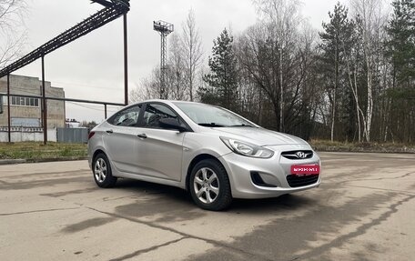 Hyundai Solaris II рестайлинг, 2011 год, 850 000 рублей, 11 фотография