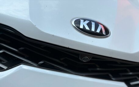 KIA K5, 2020 год, 2 600 000 рублей, 21 фотография