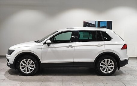 Volkswagen Tiguan II, 2017 год, 2 189 000 рублей, 8 фотография