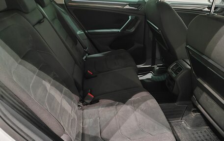 Volkswagen Tiguan II, 2017 год, 2 189 000 рублей, 11 фотография