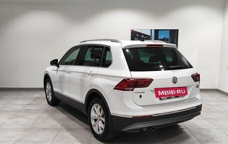 Volkswagen Tiguan II, 2017 год, 2 189 000 рублей, 7 фотография